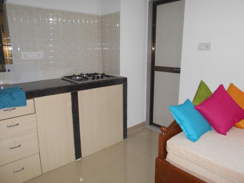 Esha Apartment Калангуте Стая снимка